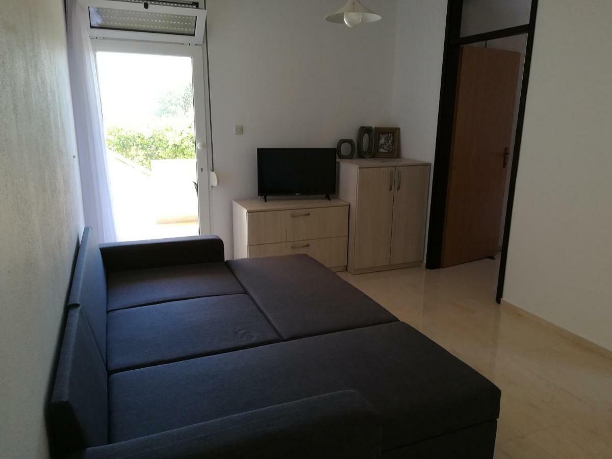 Apartmani Matela Petrčane Zewnętrze zdjęcie